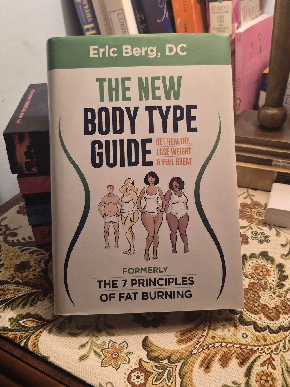 Eric Berg The New Body Type Guide - Women's Health Book (Green/White)